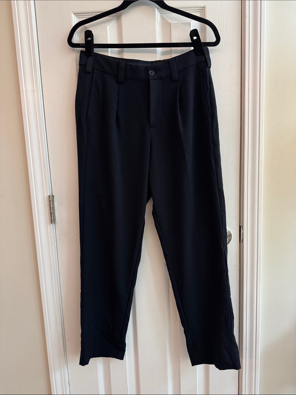 ABERCROMBIE & FITCH Pleated Loose Tailored Trousers Navy Size 28 NWT